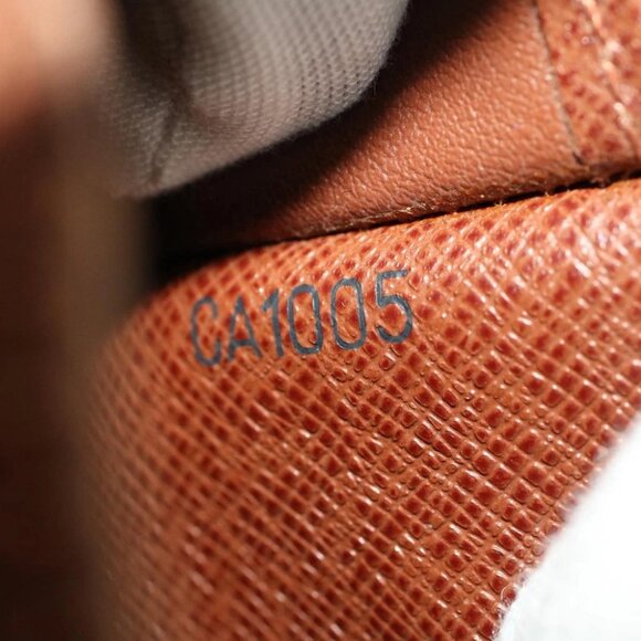 LOUIS VUITTON Monogram Compact Zip Wallet M61667 LV Auth 48893 - Picture 2 of 14